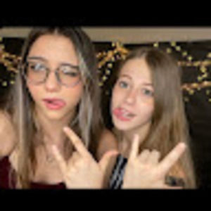 Meet your Posher, Caralee